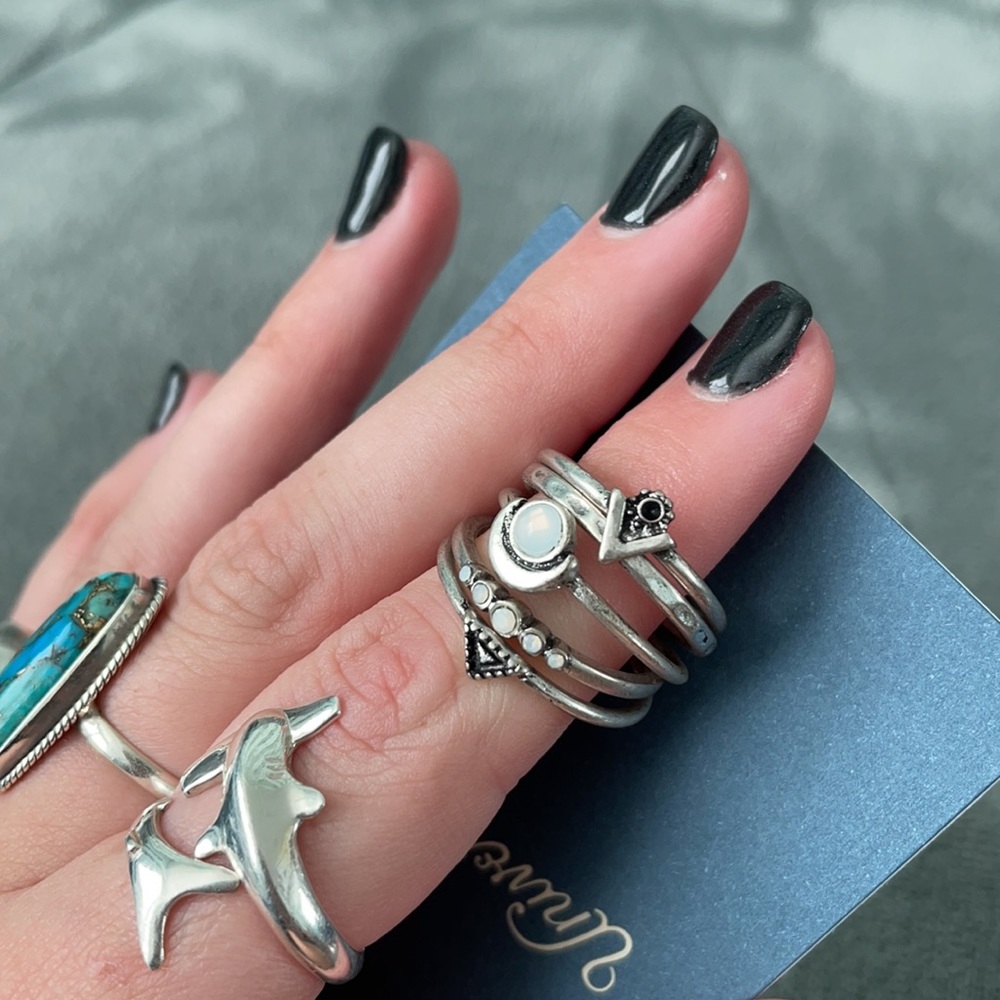 Brand New Ring Set - Picture 2 of 2